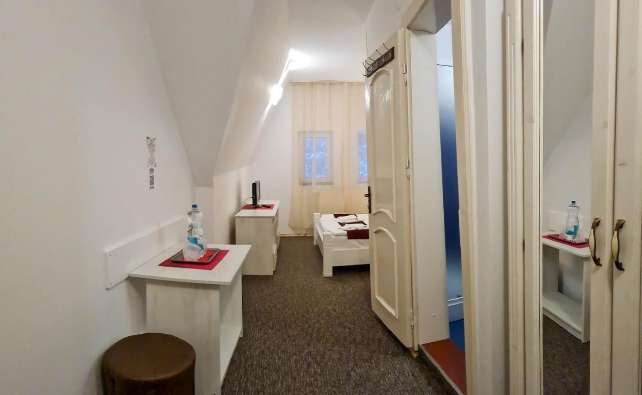 Pensiunea Happy Guest house