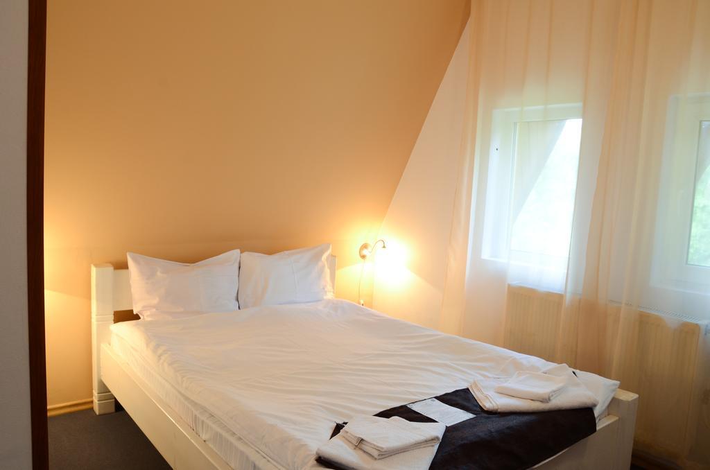 Pensiunea Happy Guest house 2*